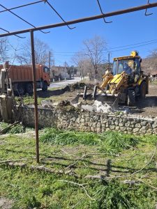 Ограда с блокчета в с. Рогачево – снимка 5