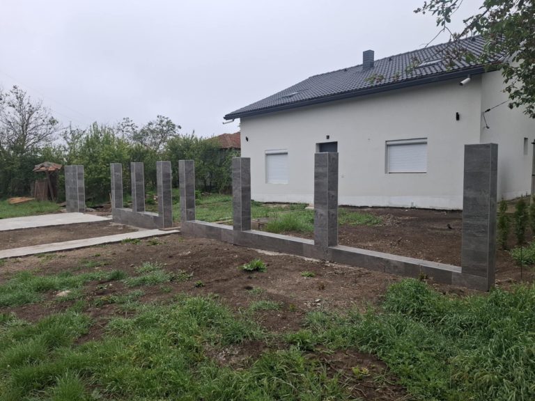 Бетонна ограда с гранитогрес в с. Славеево